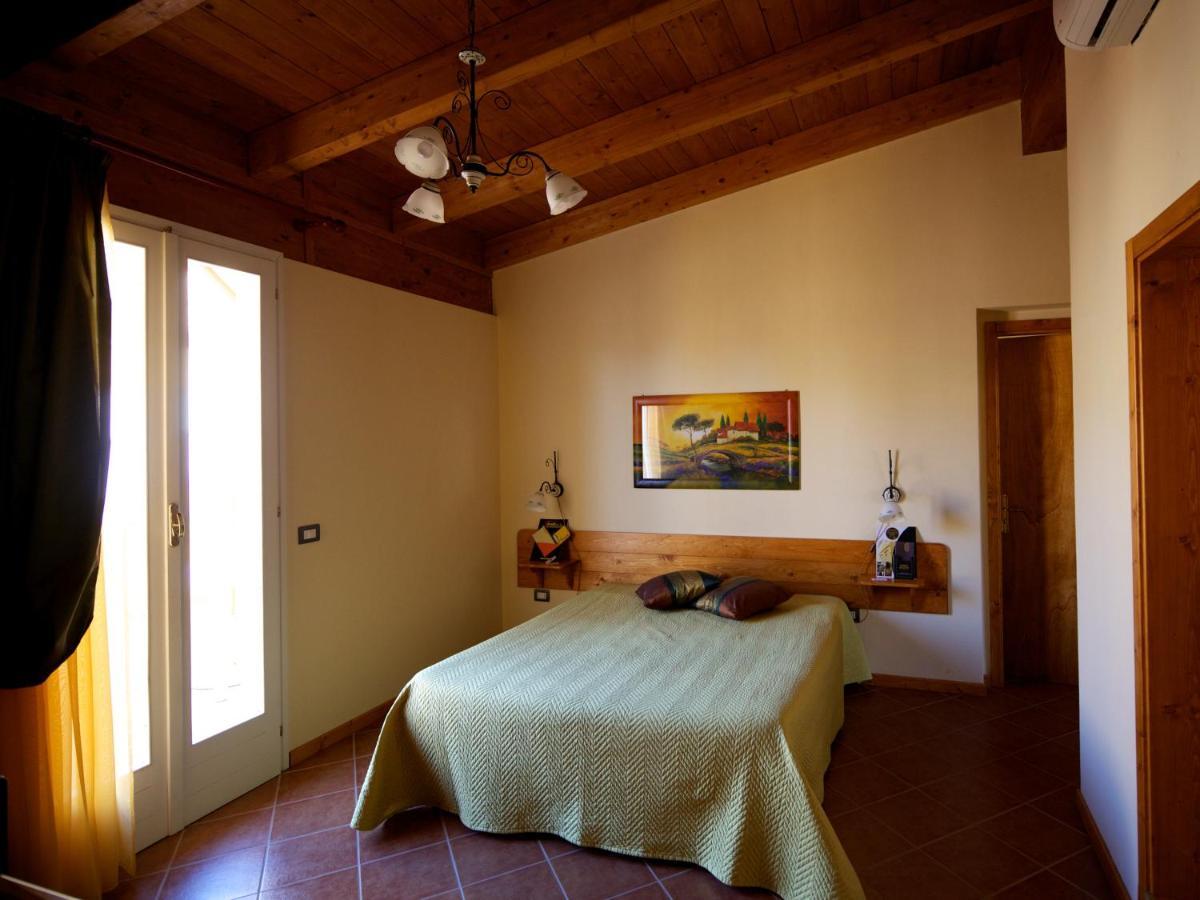 Olympo Bed and Breakfast Bisceglie Buitenkant foto
